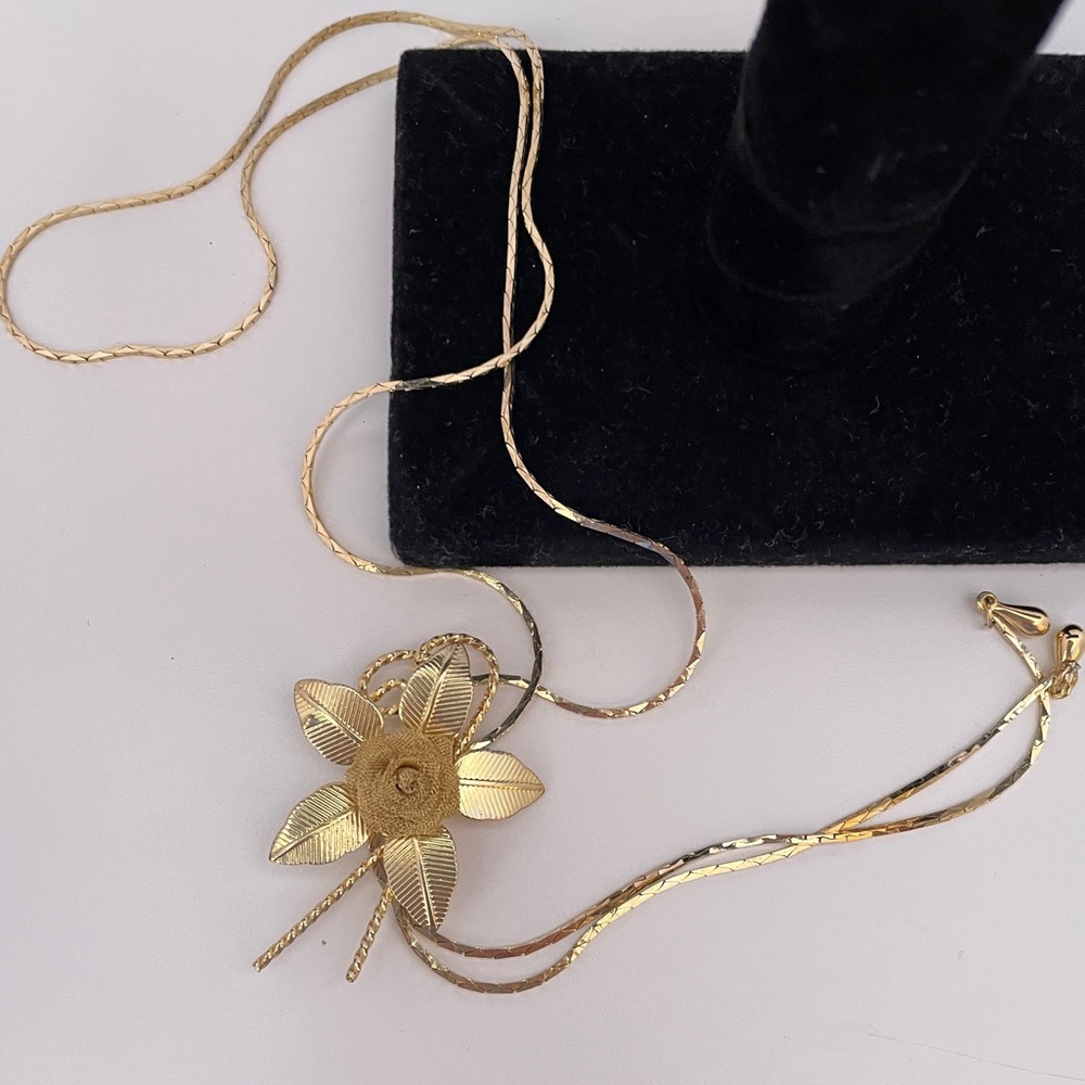 Vintage Floral Gold Tone Spring Deco Preppy Flower Adjustable Lariat Necklace - Picture 8 of 10